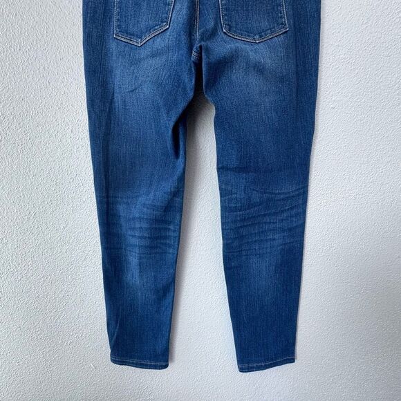 White House Black Market Girlfriend Denim Jeans Straight Leg SZ 4 - Picture 11 of 15